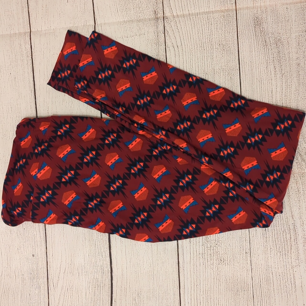 Lularoe OS NWOT Leggings multi-colored